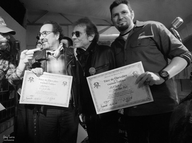 Deux Chevaliers et leur diplôme